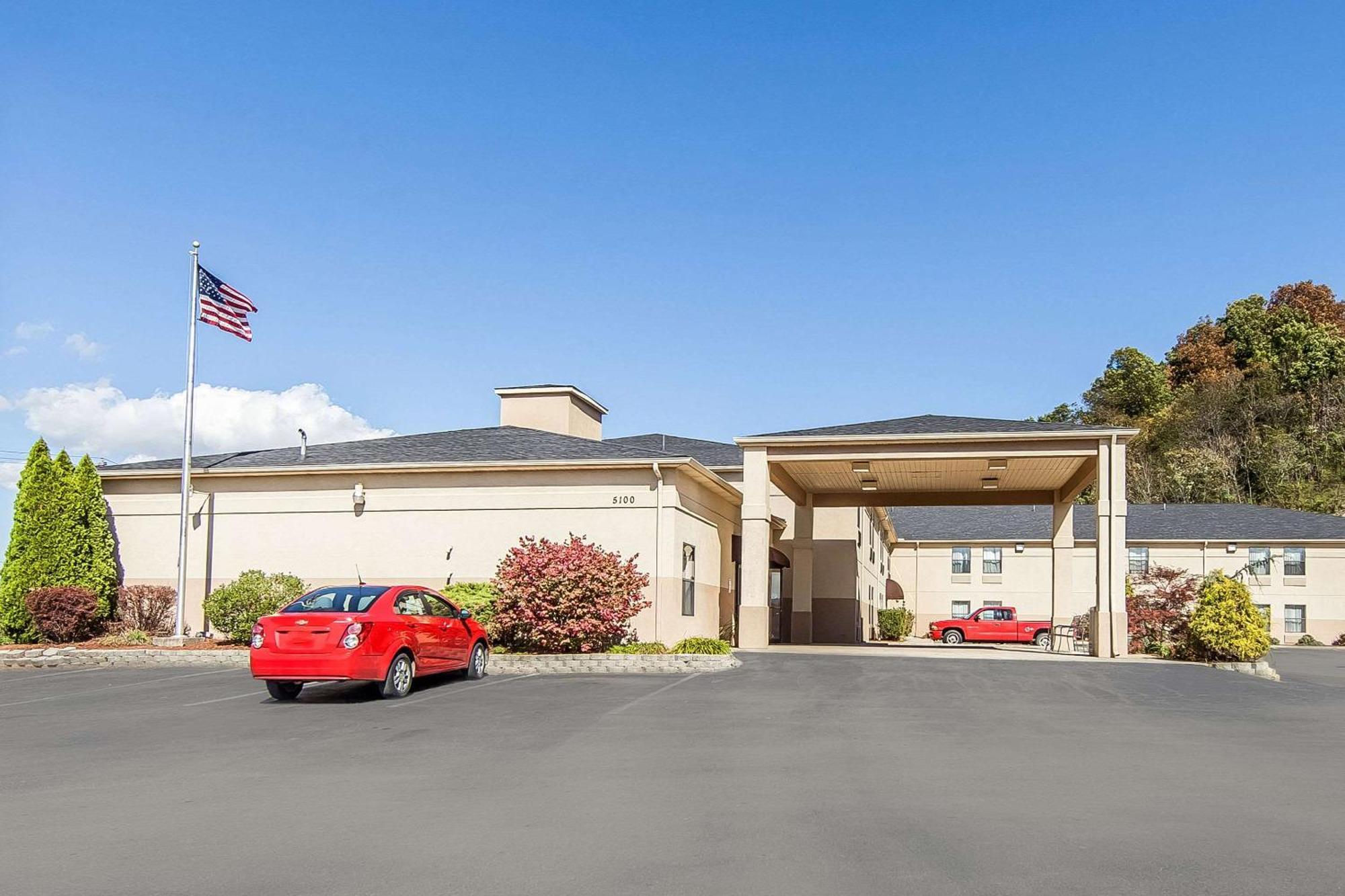 Quality Inn & Suites Rosemount Exterior photo