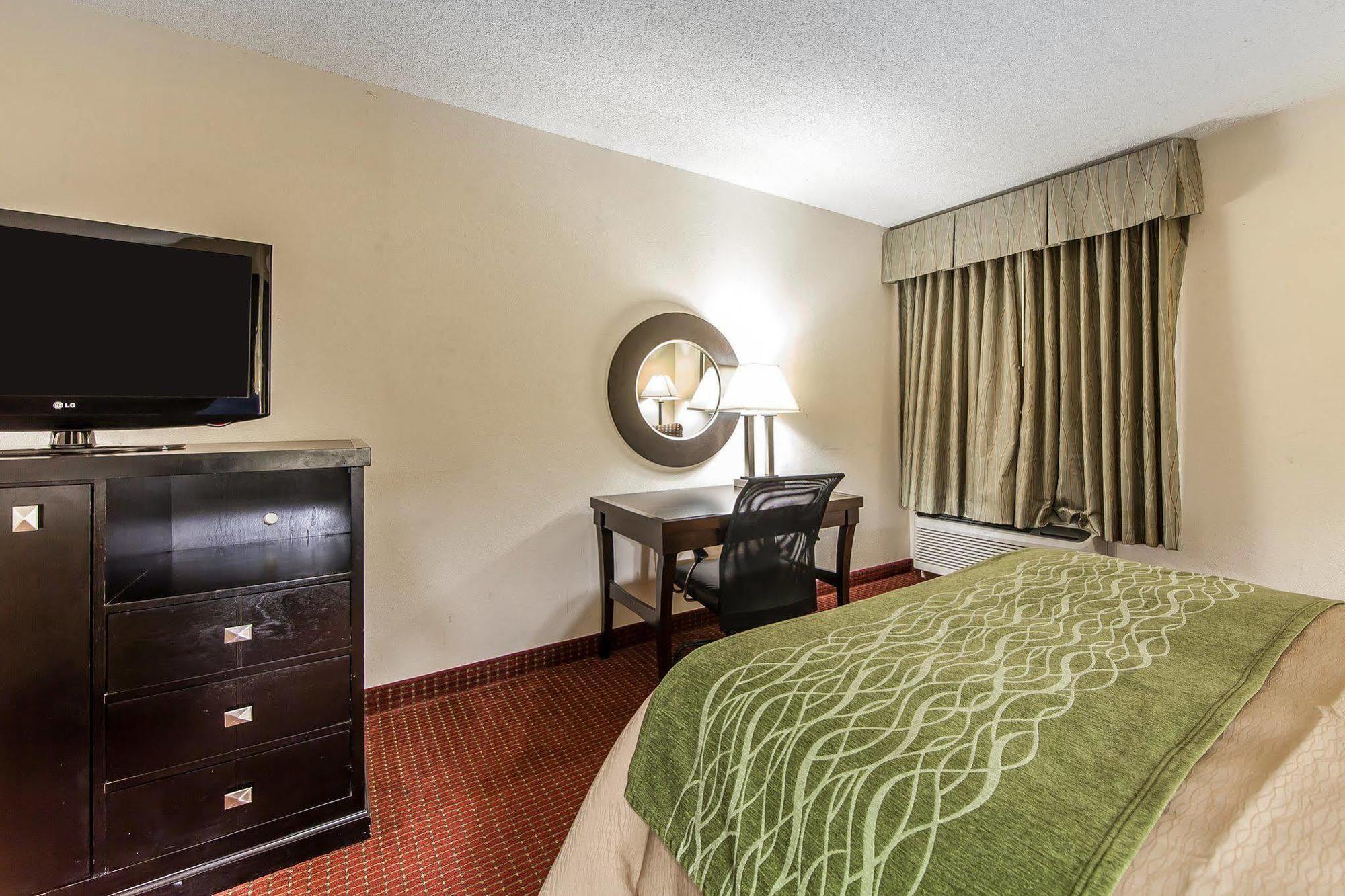 Quality Inn & Suites Rosemount Exterior photo
